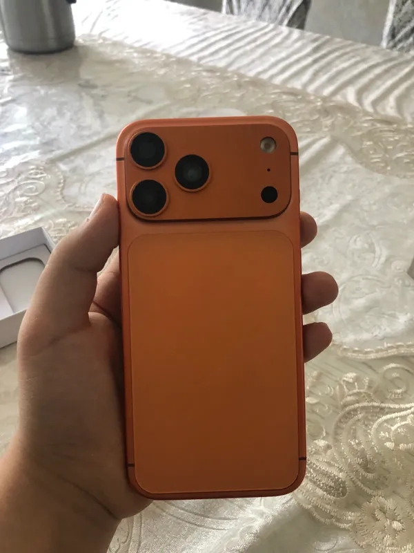 Iphone 17 pro max Dubai versiya — фото 2