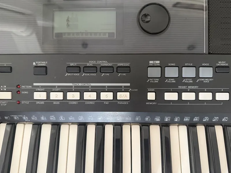 Синтезатор Yamaha продается — фото 3