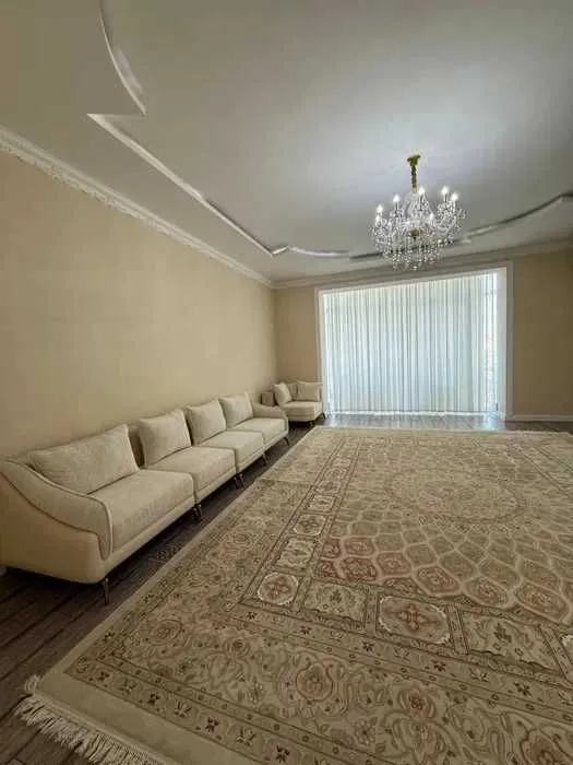 Аренда 3/7/8 ЖК Империал 150 кв Метро Космонавтов Айбек Grand Mir — фото 1