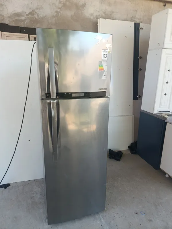 Lg invertor muzlatgich 1