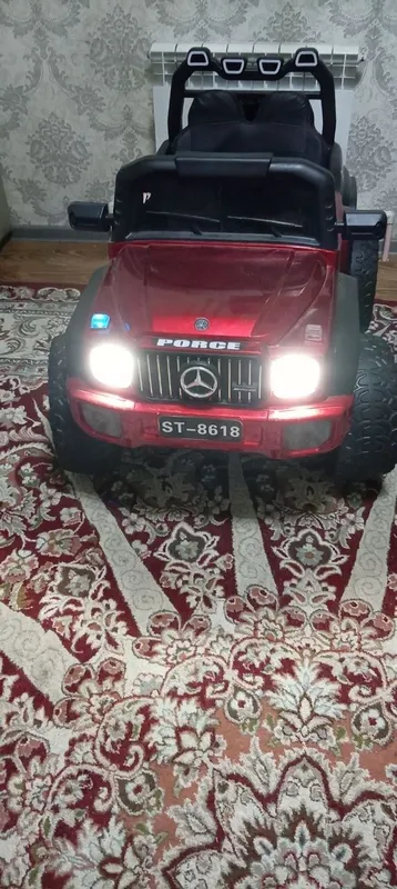 Bolalar uchun miniladigan Mercedes benz oynchoq mashina — фото 1
