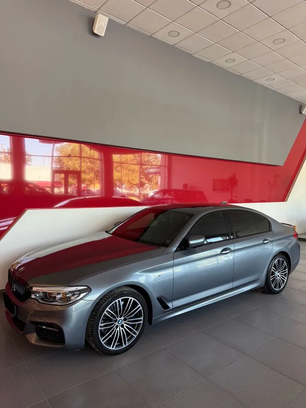 Продам BMW 530i xDrive G60 + официальная гарантия Продам BMW 530i xDrive G60 + официальная гарантия