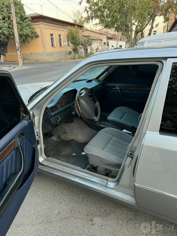 Продается Mercedes-Benz w124 5 Продается Mercedes-Benz w124 5