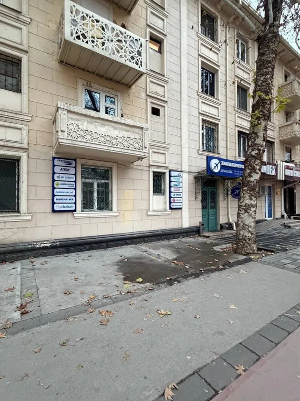 Улица Бабур Ор-р: Piramit Tower Евро нежилое помещение 1-линия 85кв.м — фото 2
