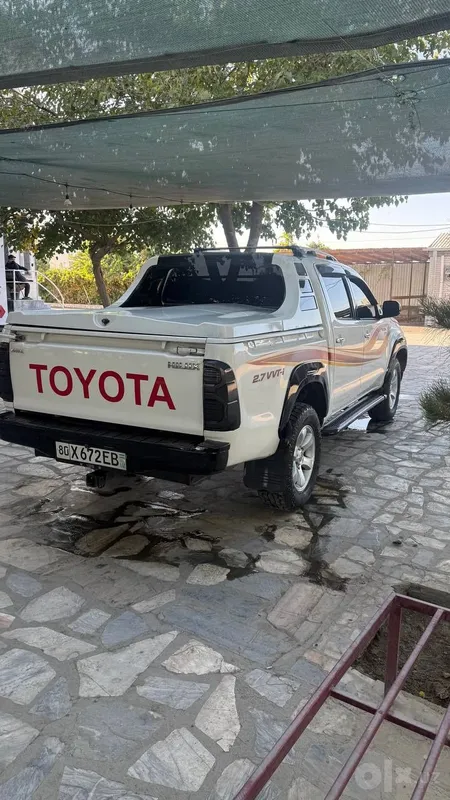 Toyota Hilux сотилади 2008йил 8 Toyota Hilux сотилади 2008йил 8