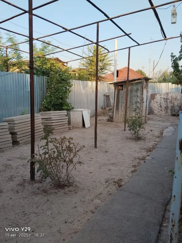 Продаётся участок дом — фото 1