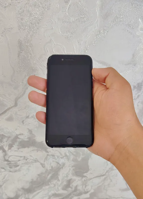 iphone se 2 2