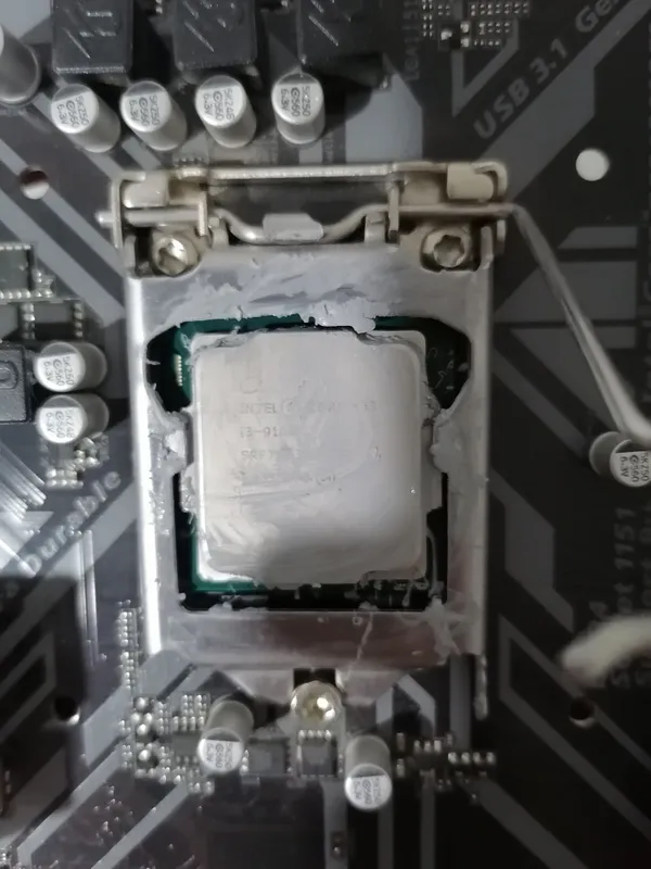 H310m h 2.0 + I3 9100F 5 H310m h 2.0 + I3 9100F 5