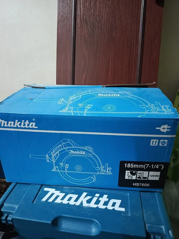 Makita HS 7600 дисковая пила