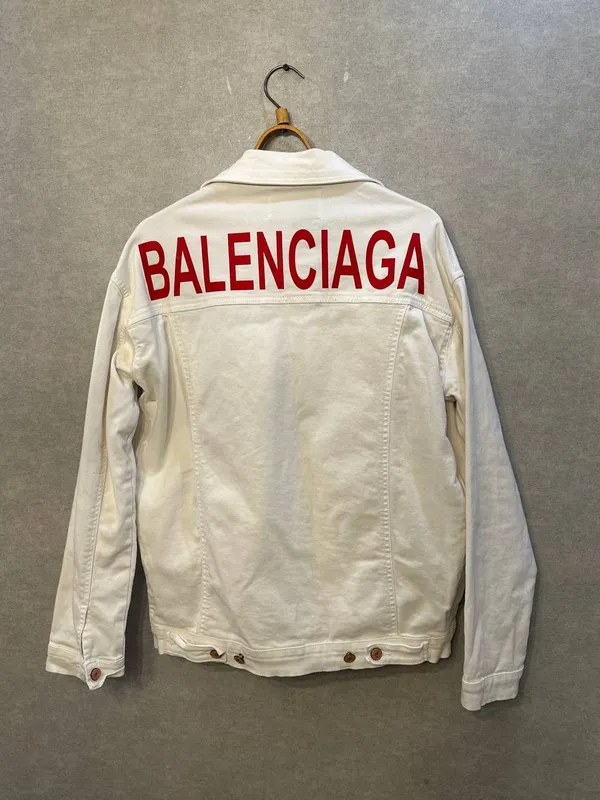 Джинсовая куртка balenciaga paris — фото 2