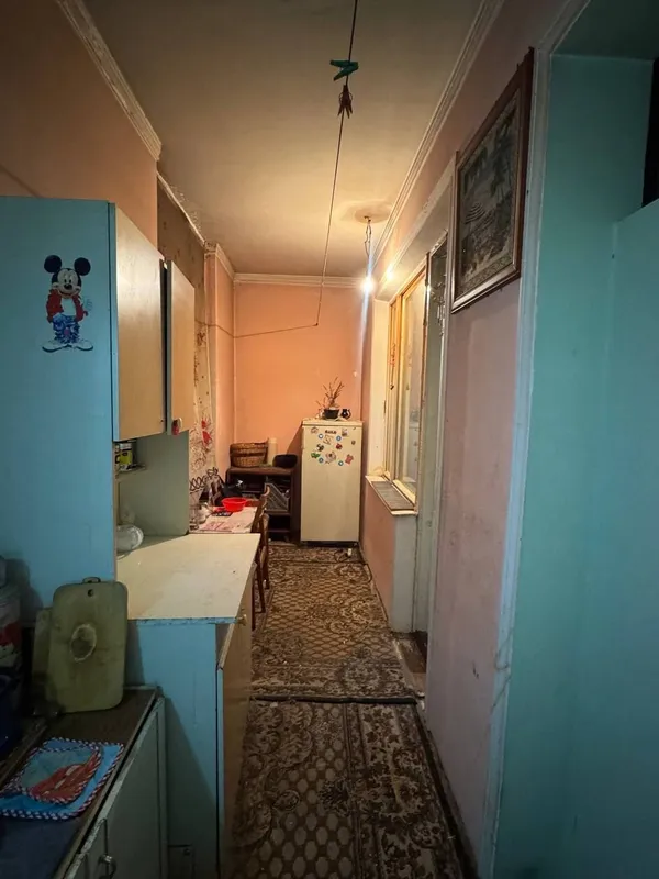 Chilonzor 9-kvartal 2/1/4. Balkon 1,5*6 6