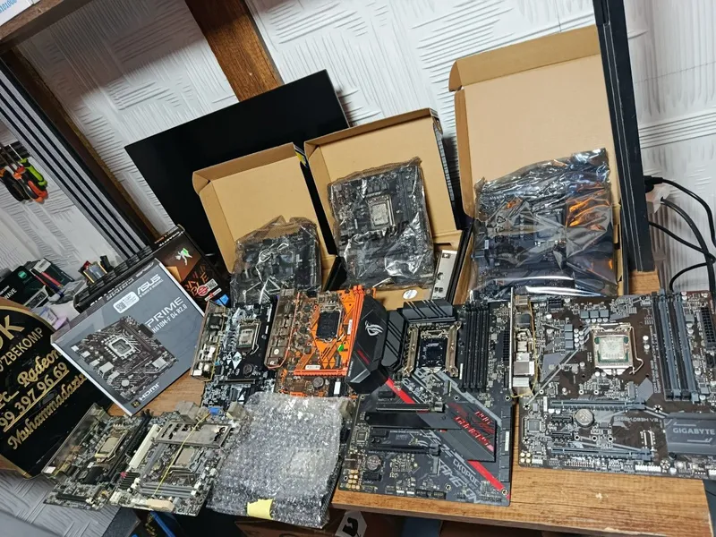 Komplekt materinkalar + cpu DDr4