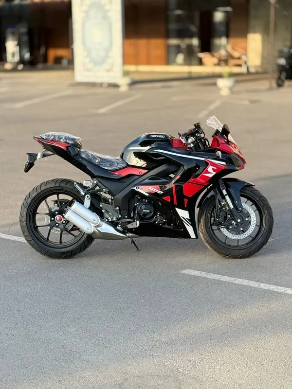 ducati Ducasu sport bike optom/dona 5 ducati Ducasu sport bike optom/dona 5