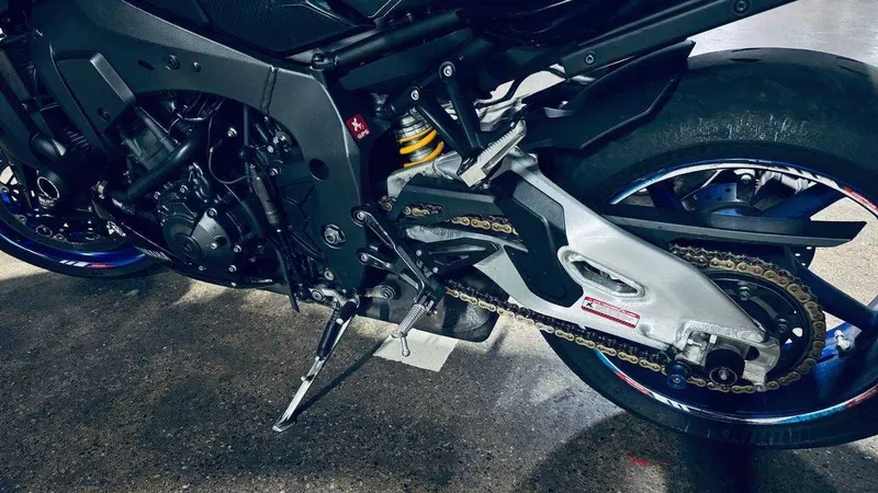 Yamaha MT-10 SP 2023 | 39 200 км — фото 3