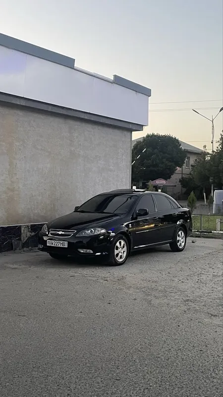 Gentra A/T sotiladi sirochniga 1