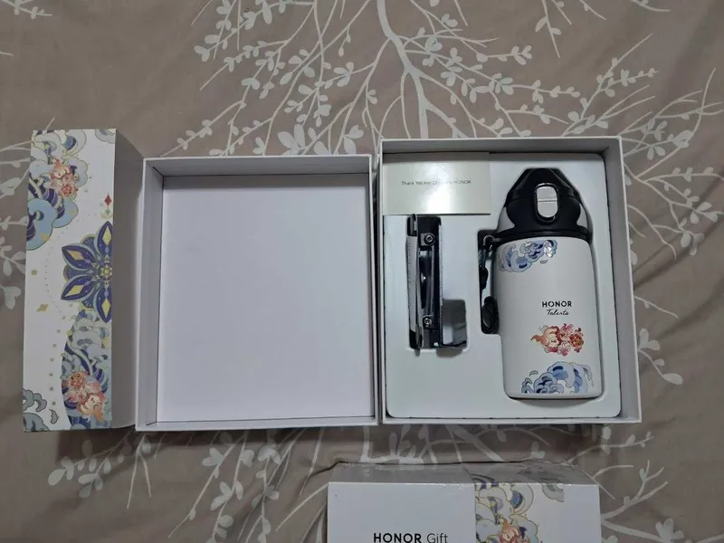Продам подарочный набор от Honor gift — фото 1
