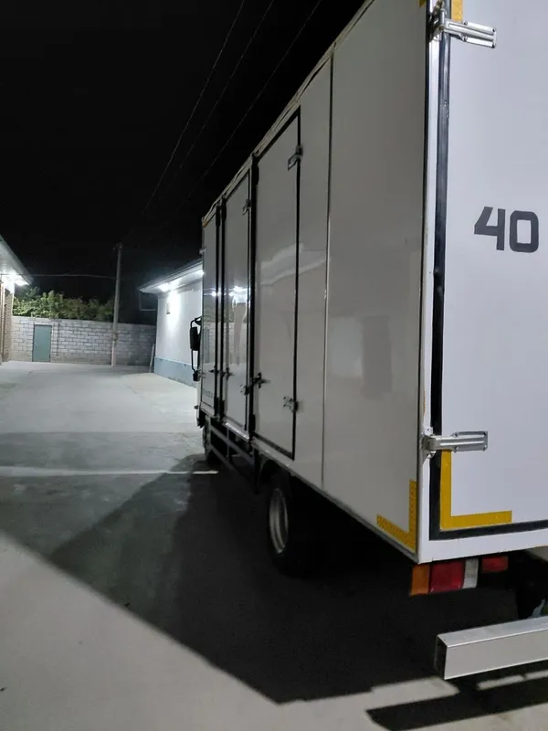 Yangi 2024 Isuzu borti