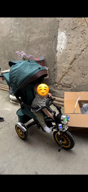 Деткий велосипед Деткий велосипед