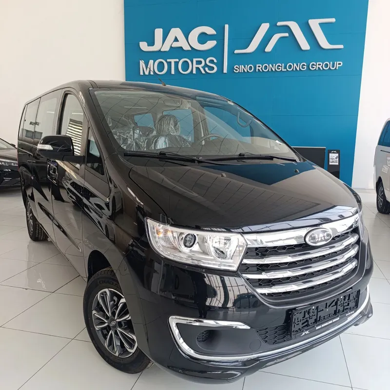 JAC M3 Объем двигателя 1.8л Мощность двигателя 134л.с Максимальная — фото 1