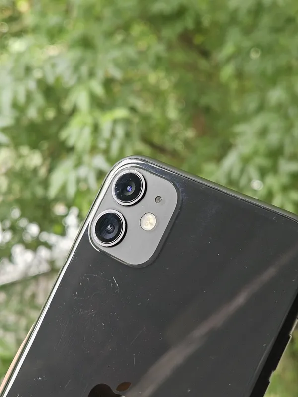 Iphone 11 Bleck 128 GB — фото 2