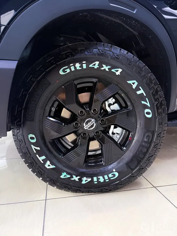 Пикап Nissan Z9 4x4 2.0 turbo 10 Пикап Nissan Z9 4x4 2.0 turbo 10