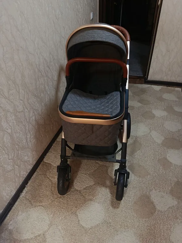 Kalyaska sotiladi Holati yaxshi elegantniy,premium 2 Kalyaska sotiladi Holati yaxshi elegantniy,premium 2