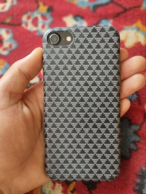 IPhone 7, недорого отдам срочно 1