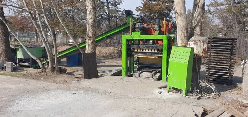 Шлакаблок апарат 1 Шлакаблок апарат 1