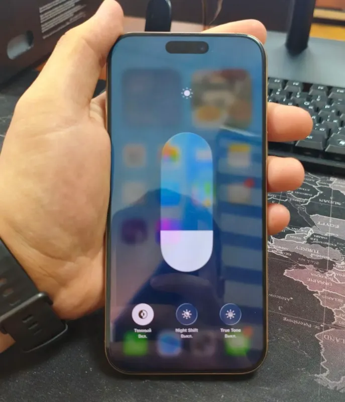 iphone 16 pro max desert 256GB 90% 2 iphone 16 pro max desert 256GB 90% 2