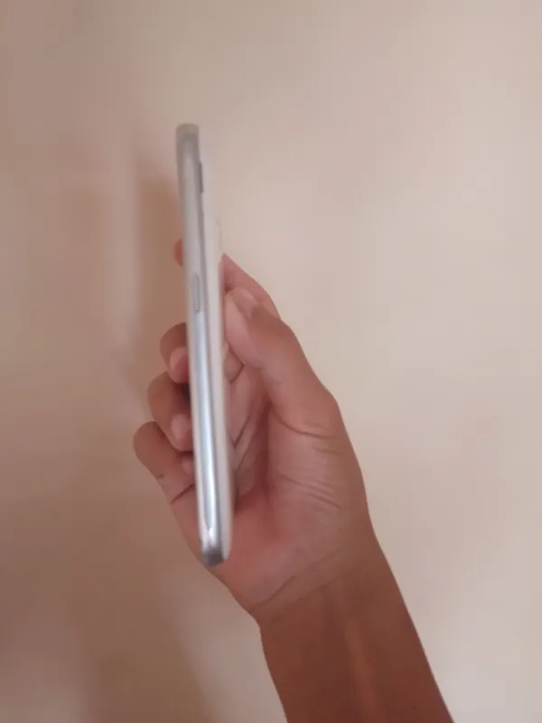 samsung galaxy J1.6 ishalydi — фото 3