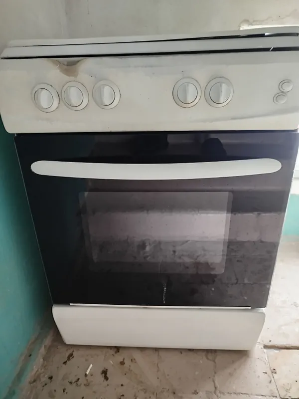 Продам Газ плиту