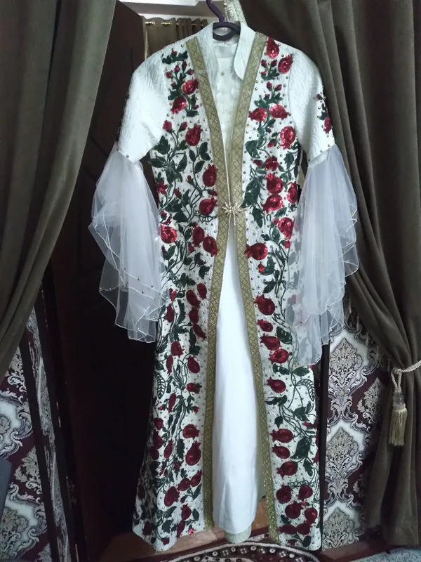 ansanbil sotiladi