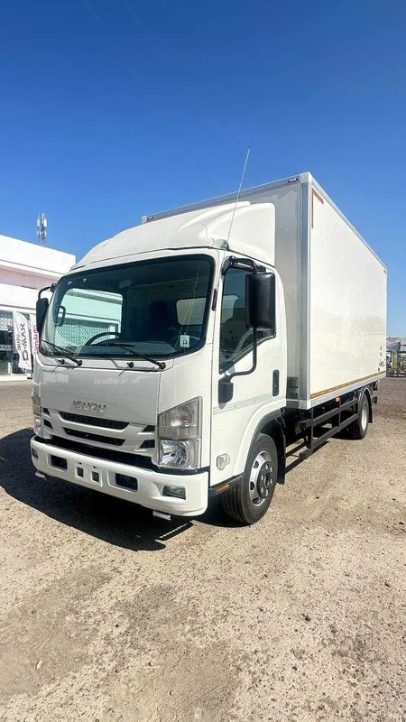 ISUZU NPR75L-K Avtofurgon (izotermik) Muddatli to'lov 18 oygacha