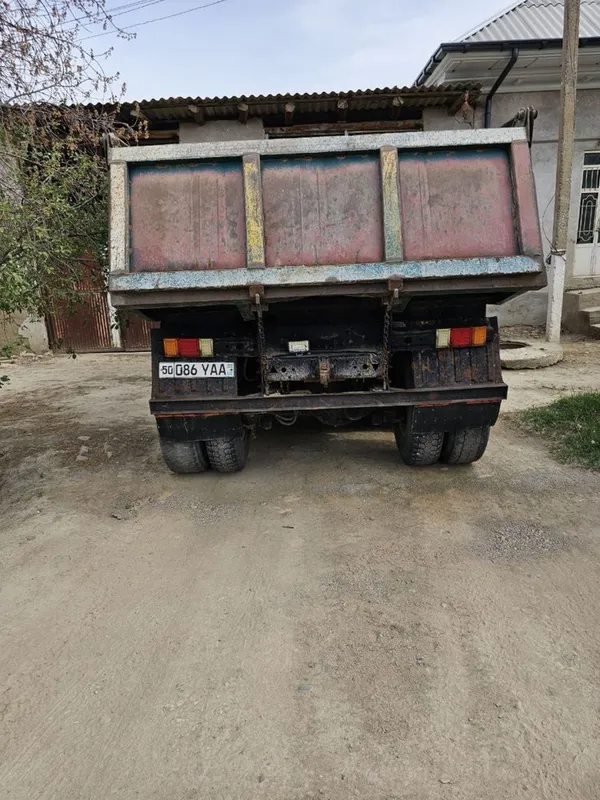 Камаз 1993 йил ишлаб чиқаридга 1 Камаз 1993 йил ишлаб чиқаридга 1