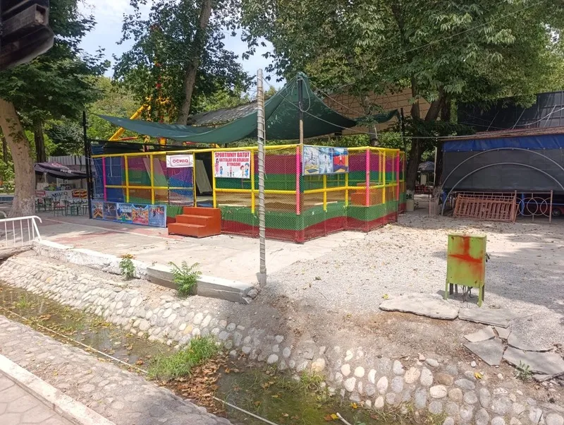 Batut spartivniy 5 Batut spartivniy 5