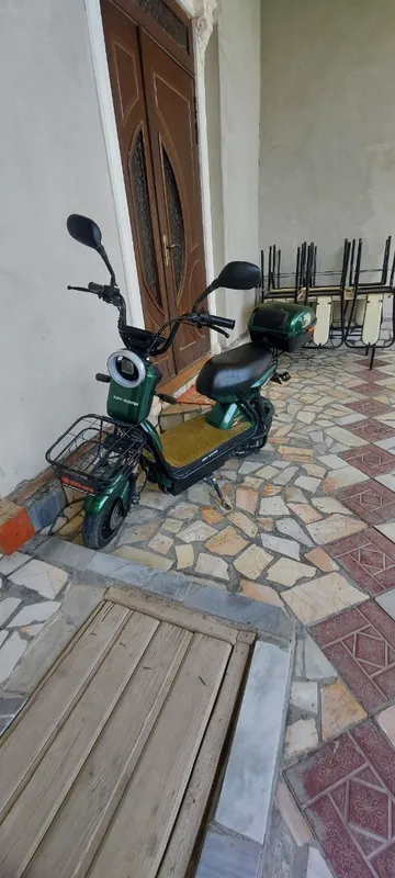 Bonvi skuter sotiladi 1 Bonvi skuter sotiladi 1