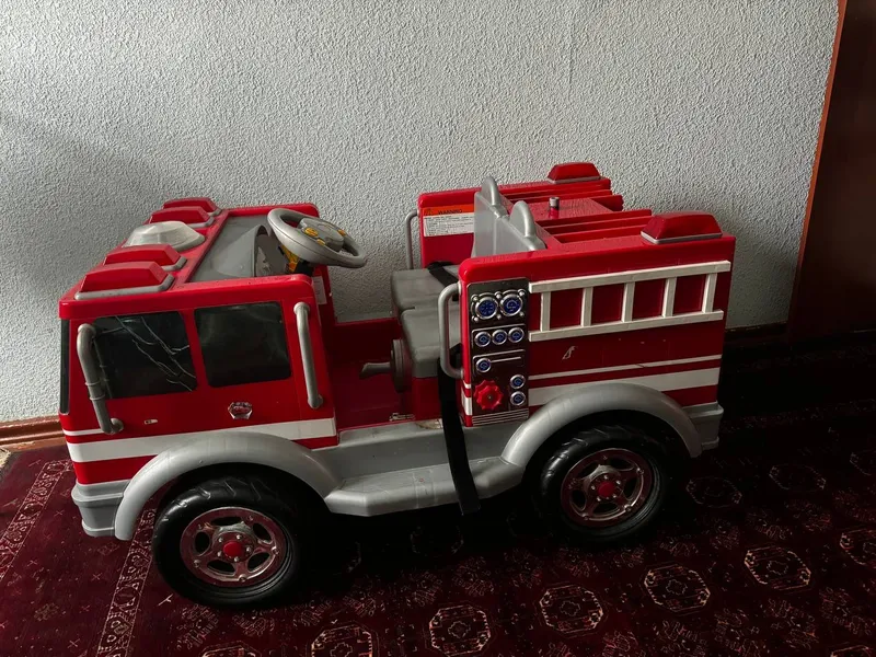 Podarny elektromobili 2 Podarny elektromobili 2