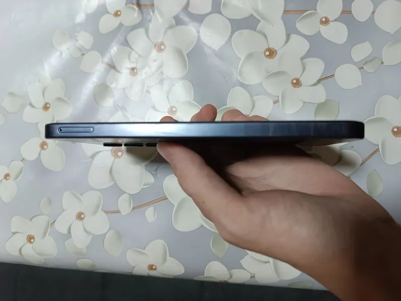 Samsung a16  ideal holatda — фото 1