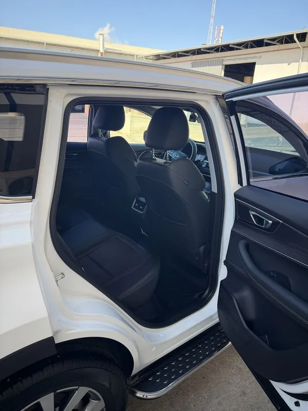 Продается CHERY белый чистый не битый 8 Продается CHERY белый чистый не битый 8