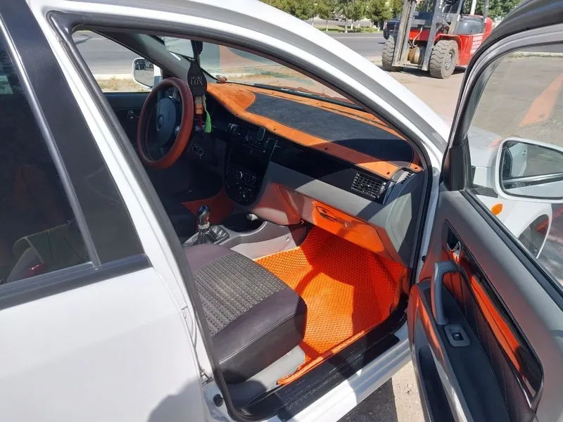 Avtomobil Jentra sotiladi 9 Avtomobil Jentra sotiladi 9