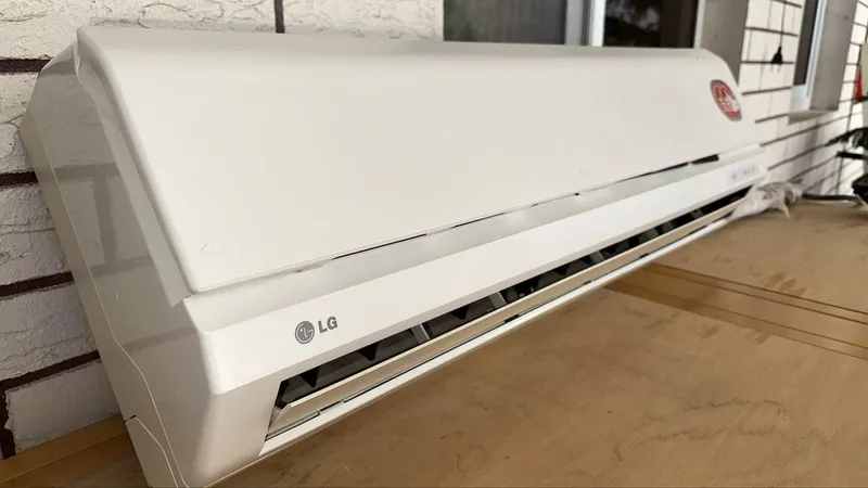 Кондиционер LG. — фото 1