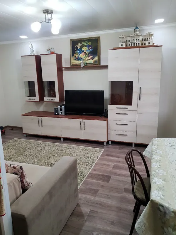 Аренда квартиры 2/5/5 возле метро