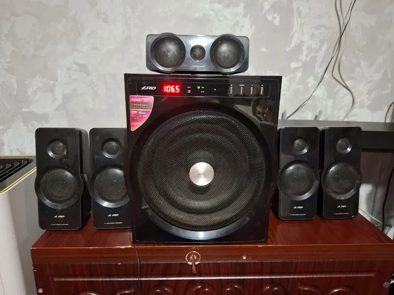 Акустическая система F & D 6000 6 Акустическая система F & D 6000 6