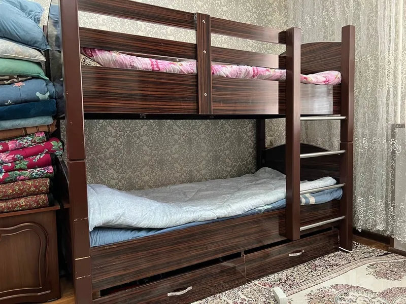 Срочно продаётся кровать Срочно продаётся кровать