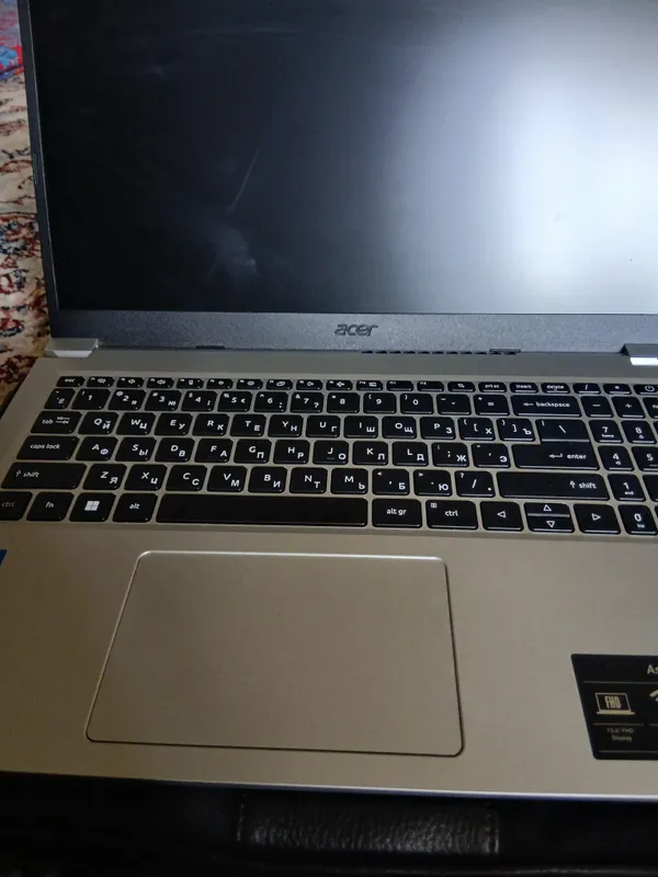 acer kompyuteri 500$ yangi.