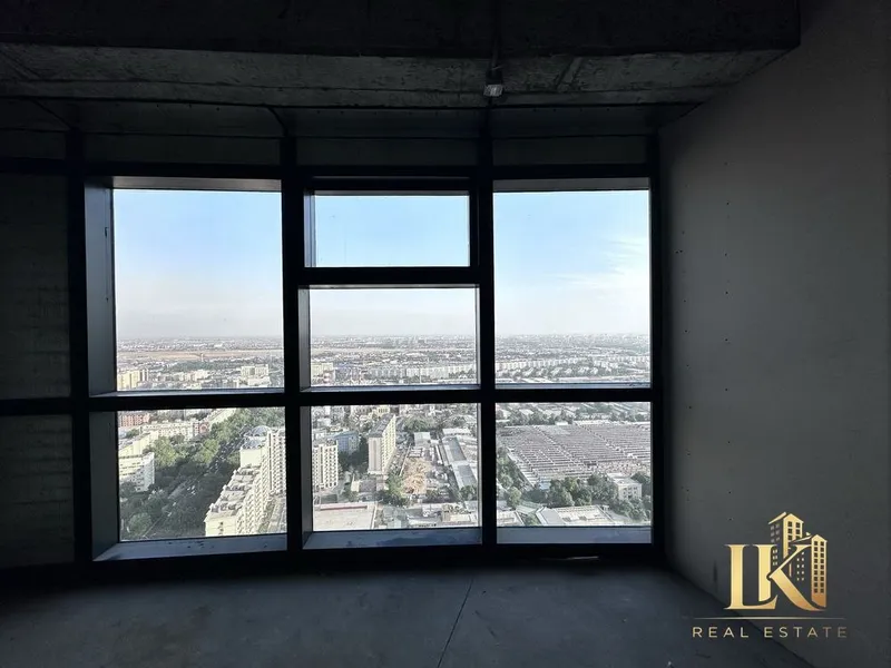 Продаётся 3-комнатная квартира в ЖК Piramit Tower 3