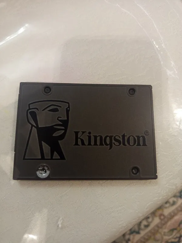 Ssd hard disc Kingston — фото 1