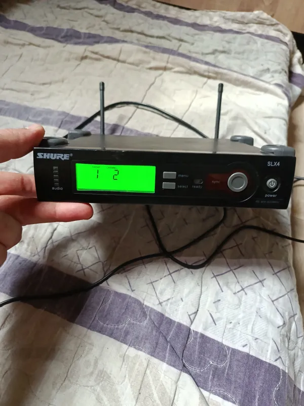 Продам беспроводной ресивер Shure — фото 2