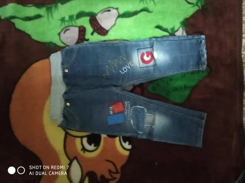 4, 5, 6 yoshli o‘g‘il bolalar uchun shimlar, yaxshi holatda, tukli va tuk-sizlari bor 5 4, 5, 6 yoshli o‘g‘il bolalar uchun shimlar, yaxshi holatda, tukli va tuk-sizlari bor 5