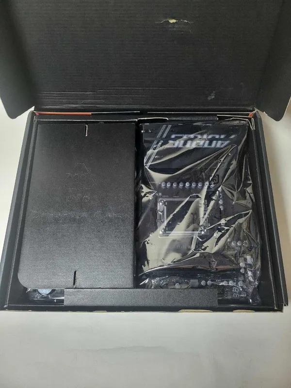 Gigabyte X870 AORUS Elite WIFI7 2